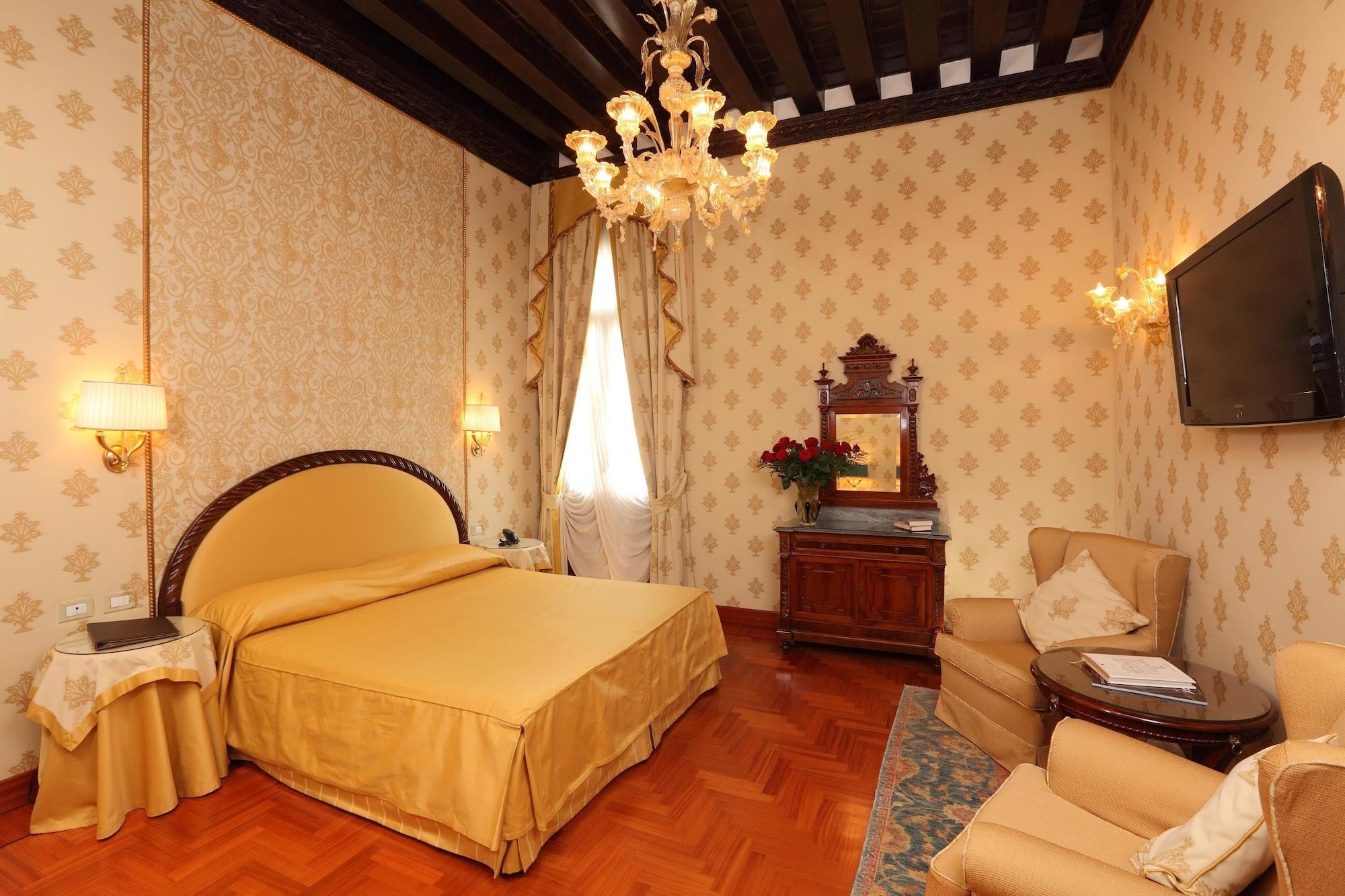 Hotel Palazzo Stern Velence Kültér fotó